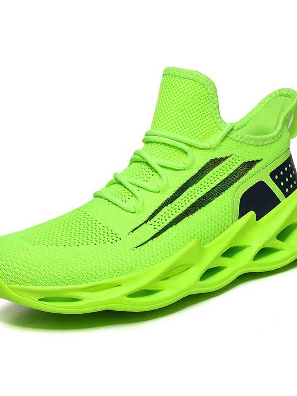 Lightweight Men Sneakers Blade Shoes 2021  Fashion Trending Male Adult Breathable Sneakers Comfortable Sport Gym Shoes Casual